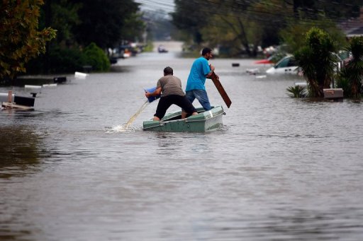 Tempestade tropical perde força nos EUA