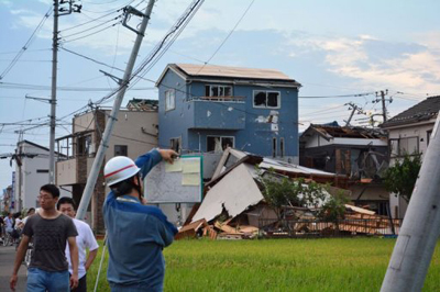 Tornado deixa 60 pessoas feridas no Japão