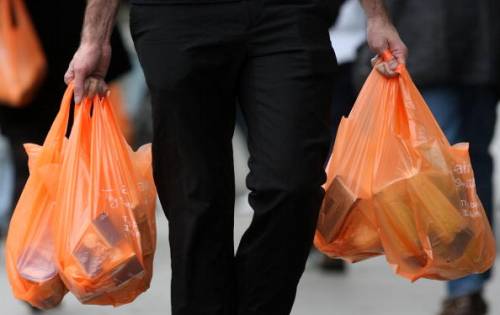 Sacolas plásticas voltam a ser proibidas em São Paulo