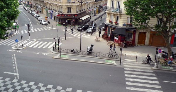 Paris e Madri vão banir carros do centro e investir em bicicletas