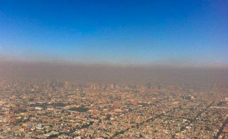 Poluição leva México a proibir que 40% dos carros circulem na capital