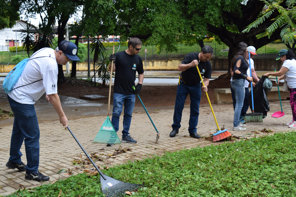 Dia Mundial da Limpeza marcado por ato na Lagoa da Pampulha