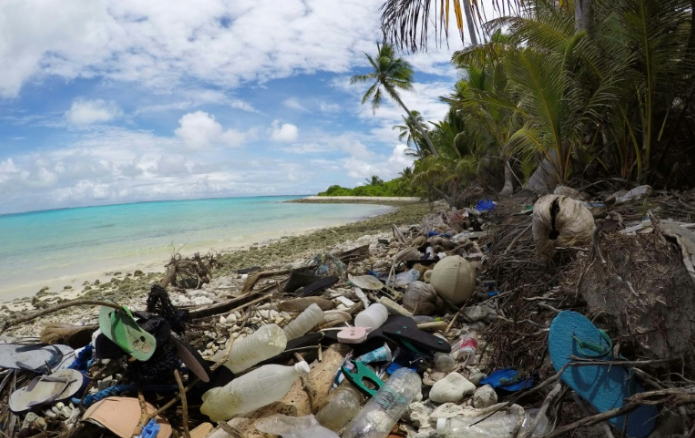 Cientistas registram crescimento de dejetos em arquipélago do Oceano Índico