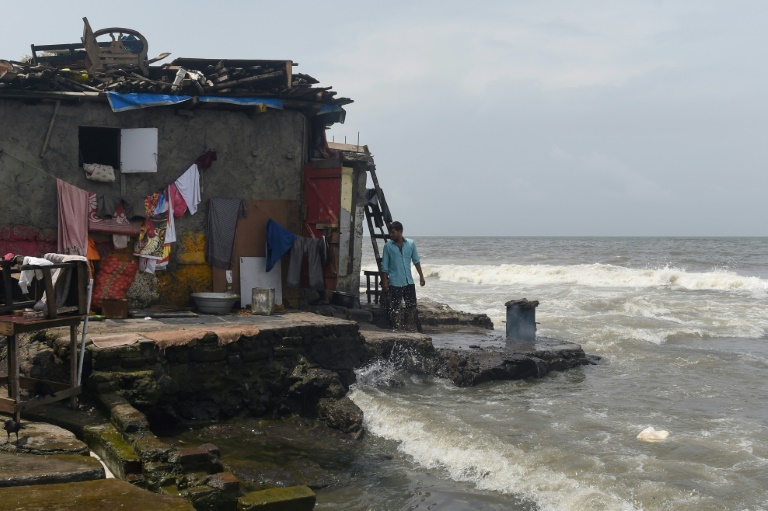 Aumento do nível dos oceanos ameaça a vida de milhões em Mumbai